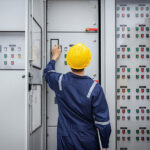 Conduzione e manutenzione impianti elettrici
